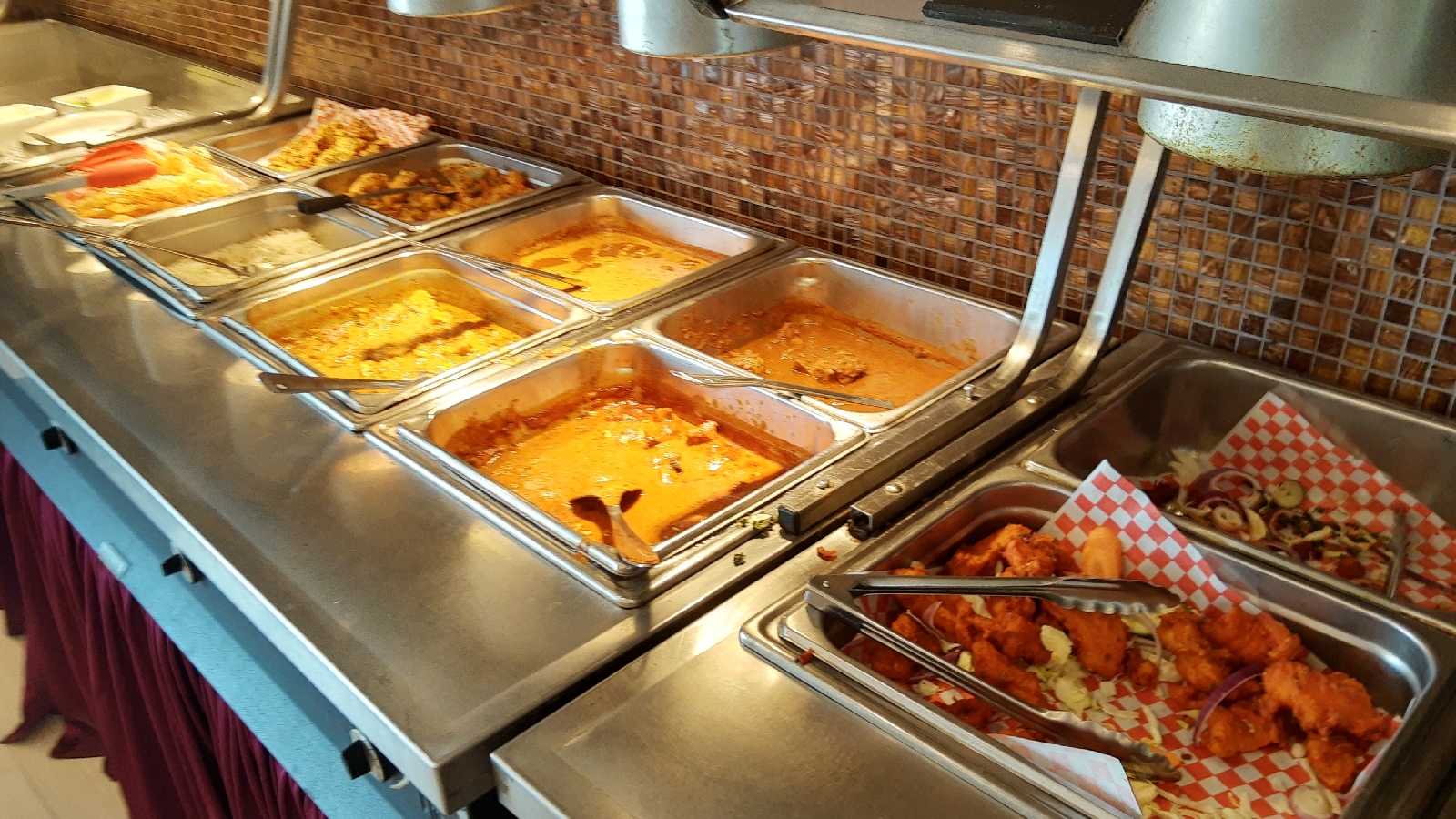 This $14.99 Indian Buffet in Calgary is Goated (Literally) – Bikaner Sweets & Restaurant Review