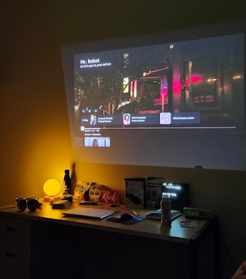 Buying a Projector: A Student’s Guide to Dorm Projectors